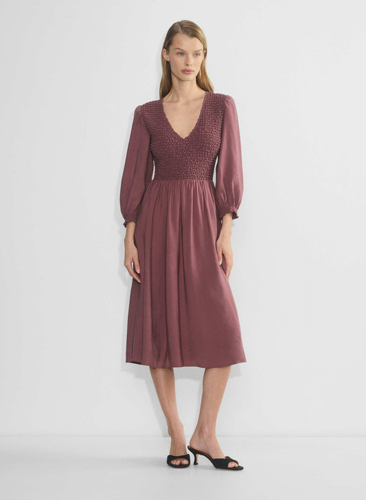Vestido midi com decote em V