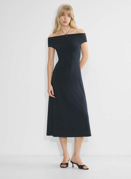 Vestido com símbolo de matéria lisa
